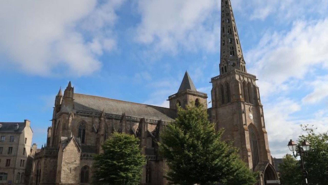 Photo of Others in Treguier