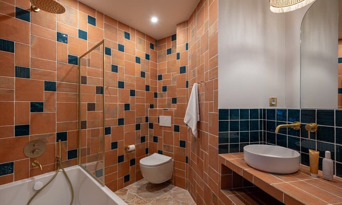 Photo of Bathroom in Vanves