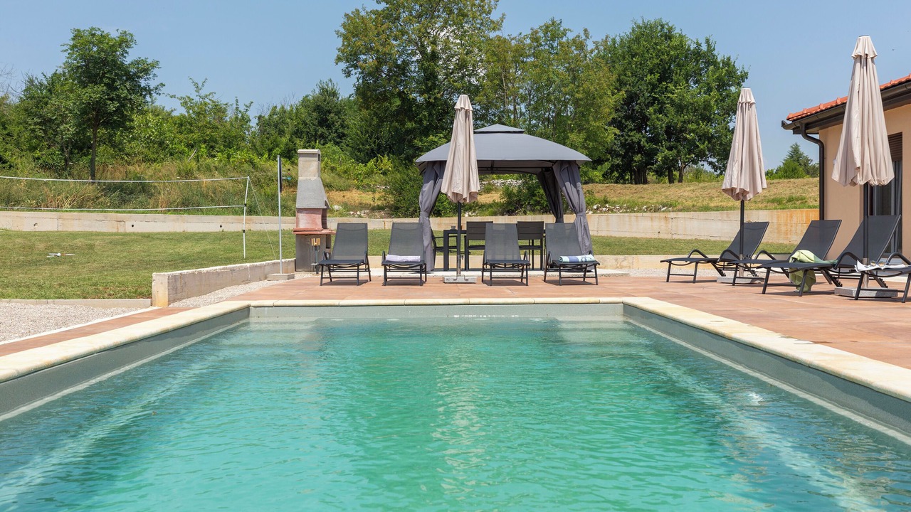 Photo of Outdoor in Topid