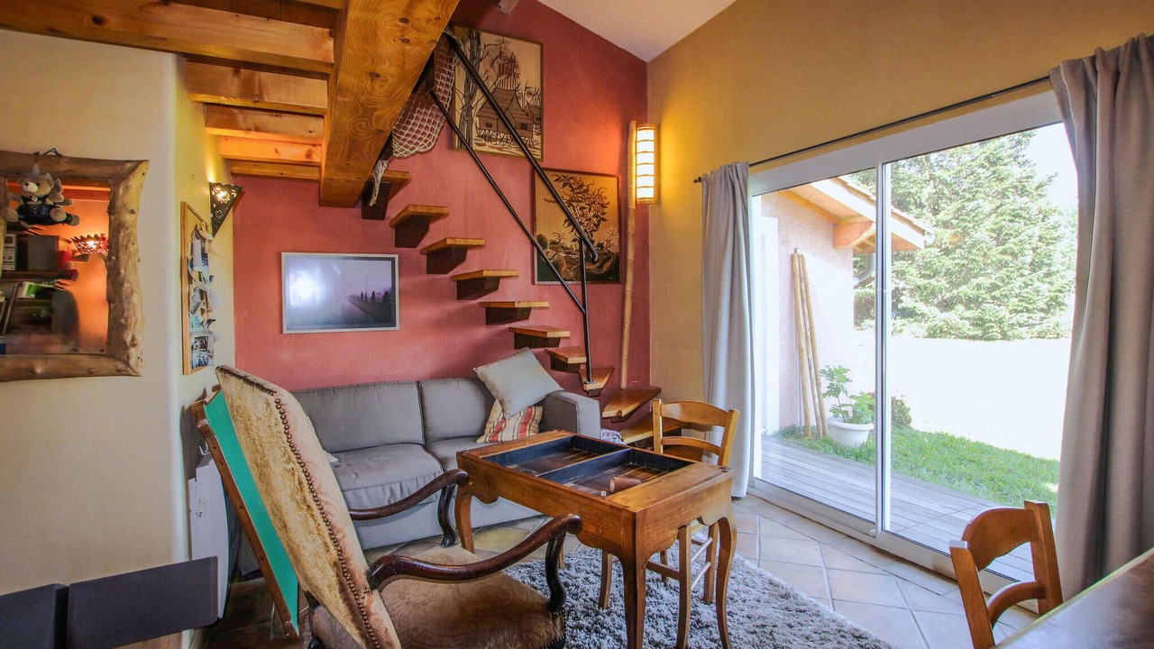 Photo of Others in Montseveroux