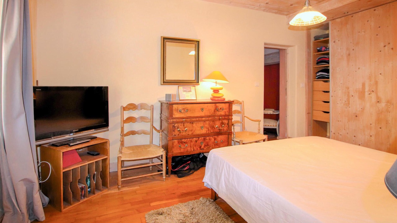 Photo of Others in Montseveroux