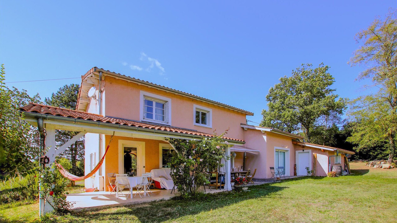 Photo of Others in Montseveroux