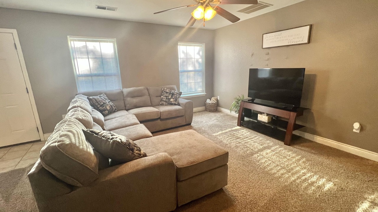 Photo of Livingroom in Waynesville