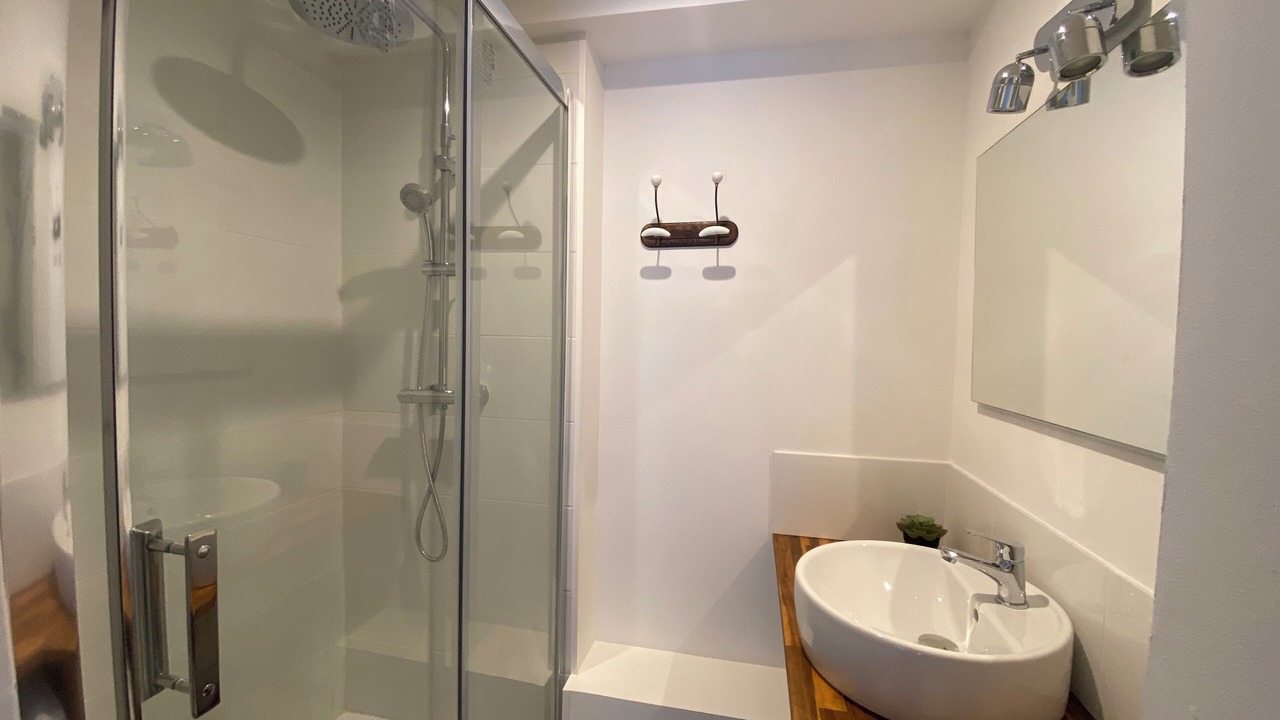 Photo of Bathroom in Homps