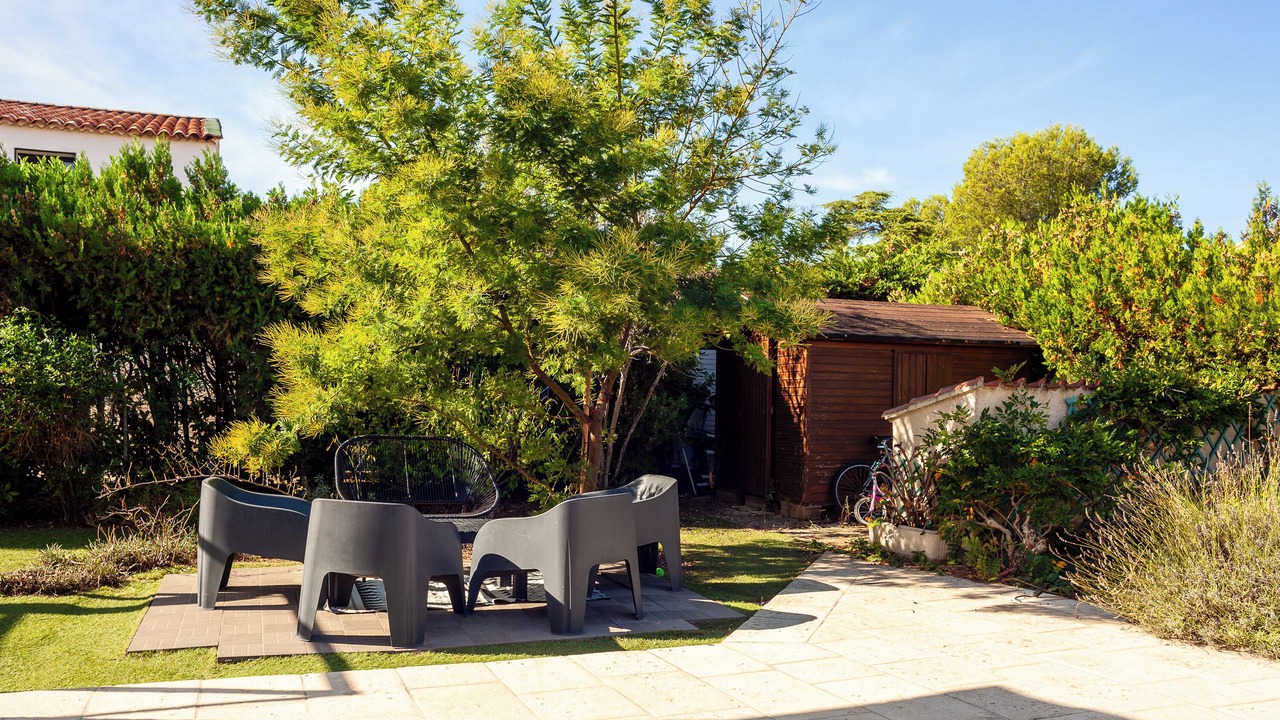 Photo of Patio Balcony in Six-Fours-les-Plages