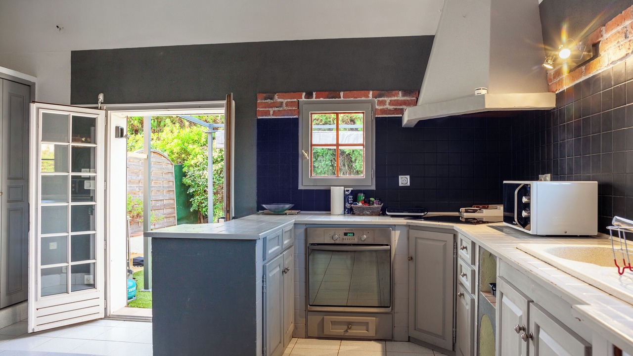 Photo of Kitchen in Six-Fours-les-Plages