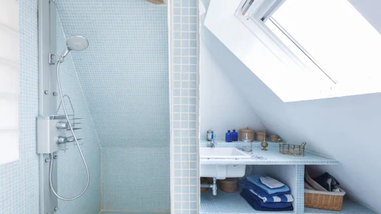 Photo of Bathroom in Canouville