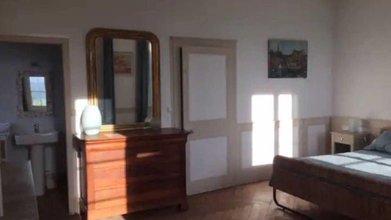 Photo of Bedroom in Canouville