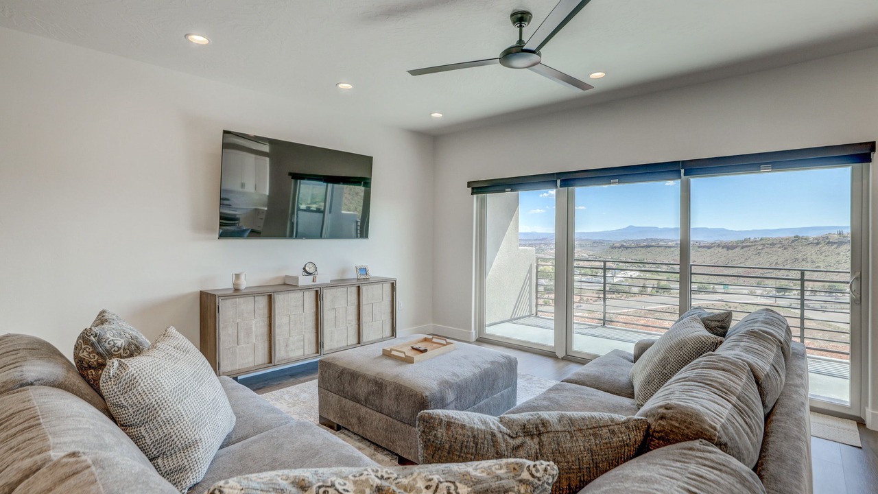 Photo of Livingroom in St. George