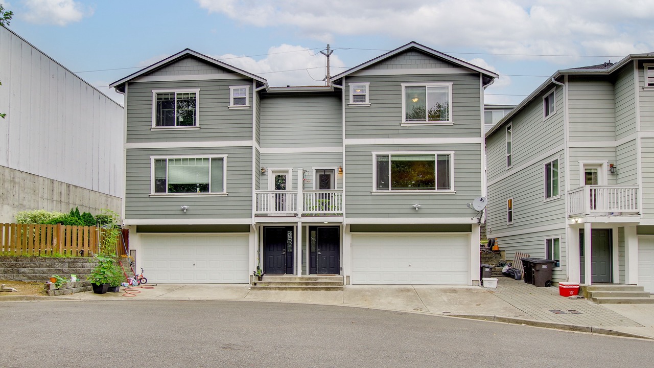 Photo of Others in Everett