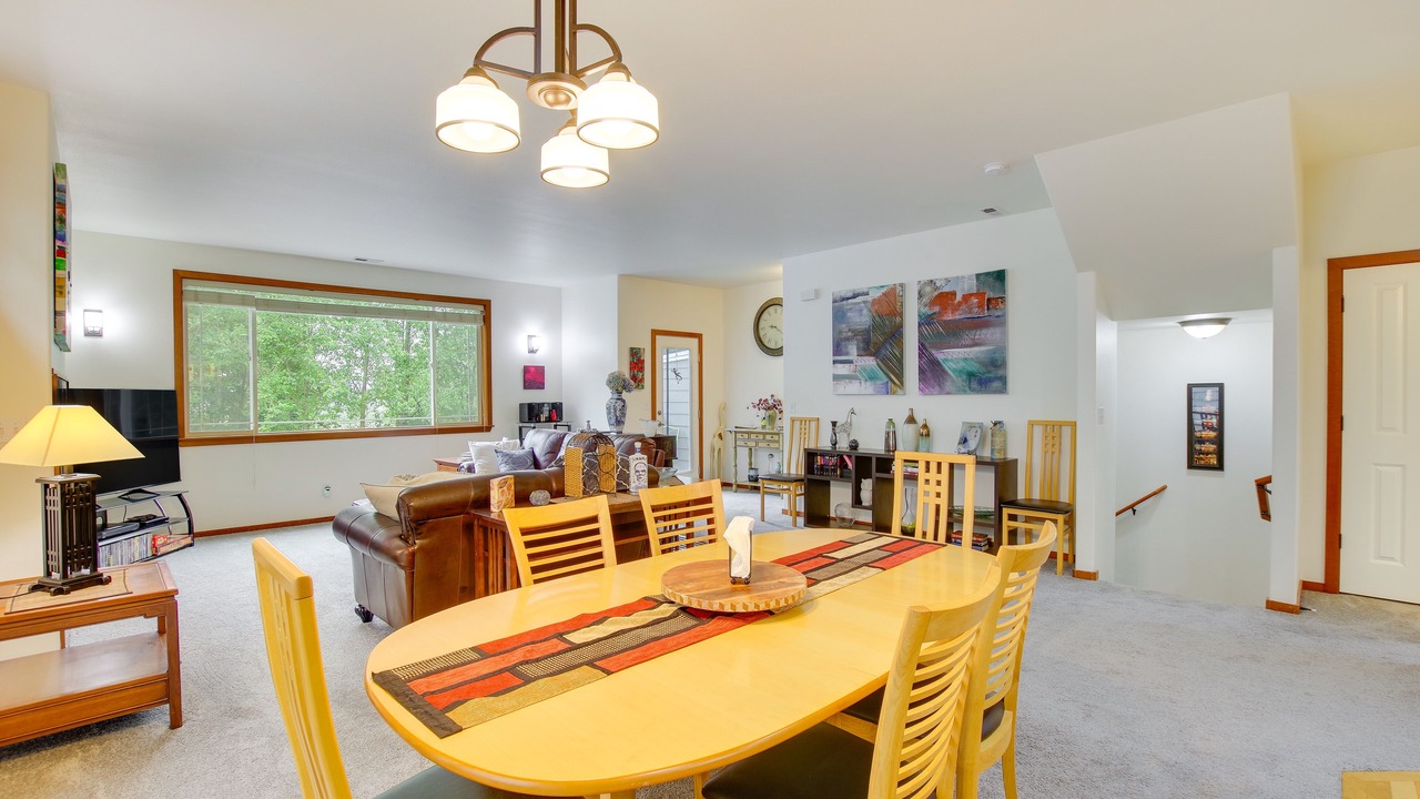 Photo of Others in Everett