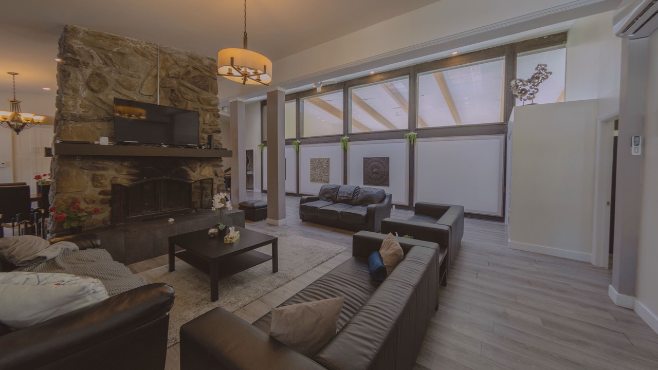 Photo of Livingroom in St-Adolphe-d'Howard