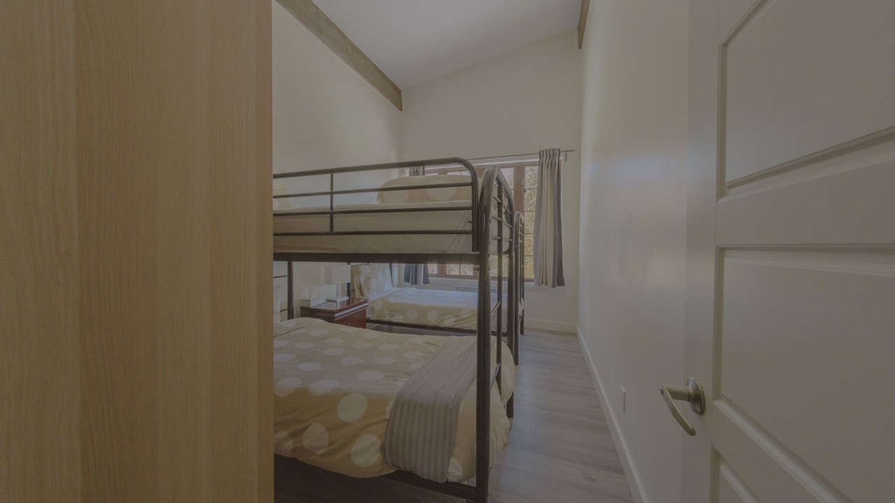 Photo of Bedroom in St-Adolphe-d'Howard