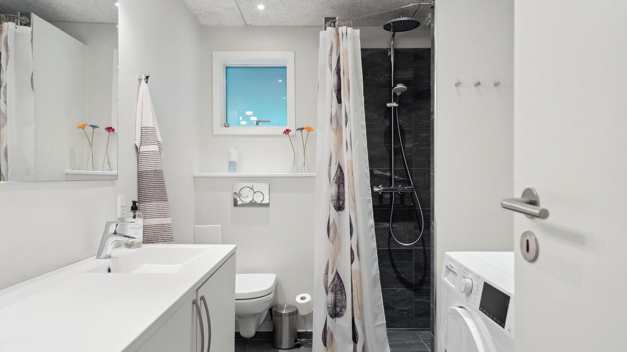Photo of Bathroom in Skjern