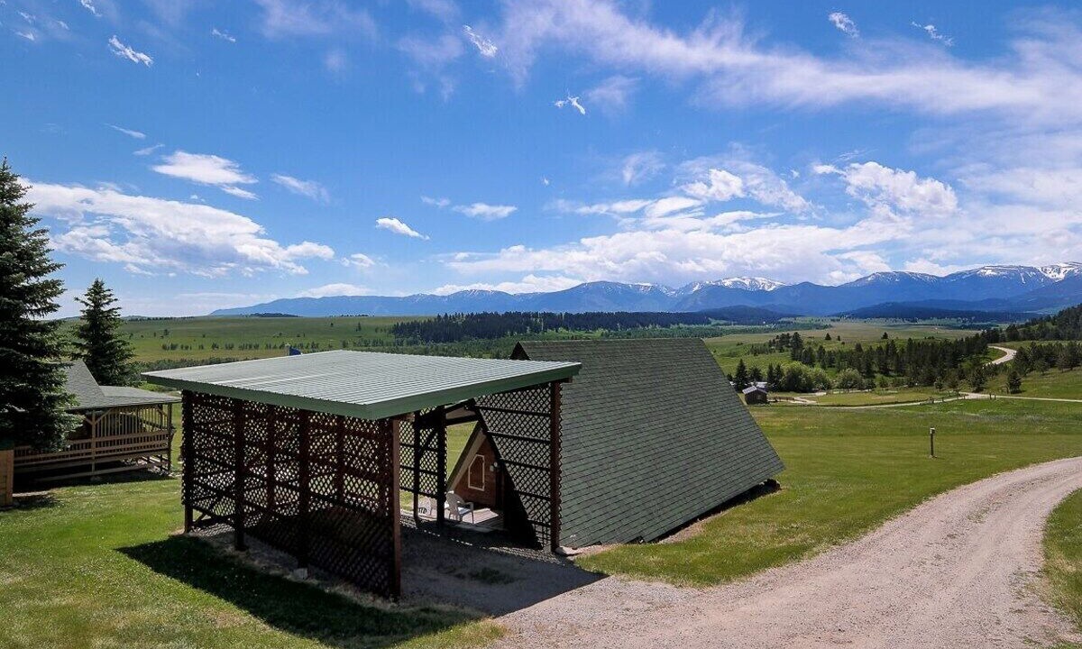 Photo of Others in Fishtail