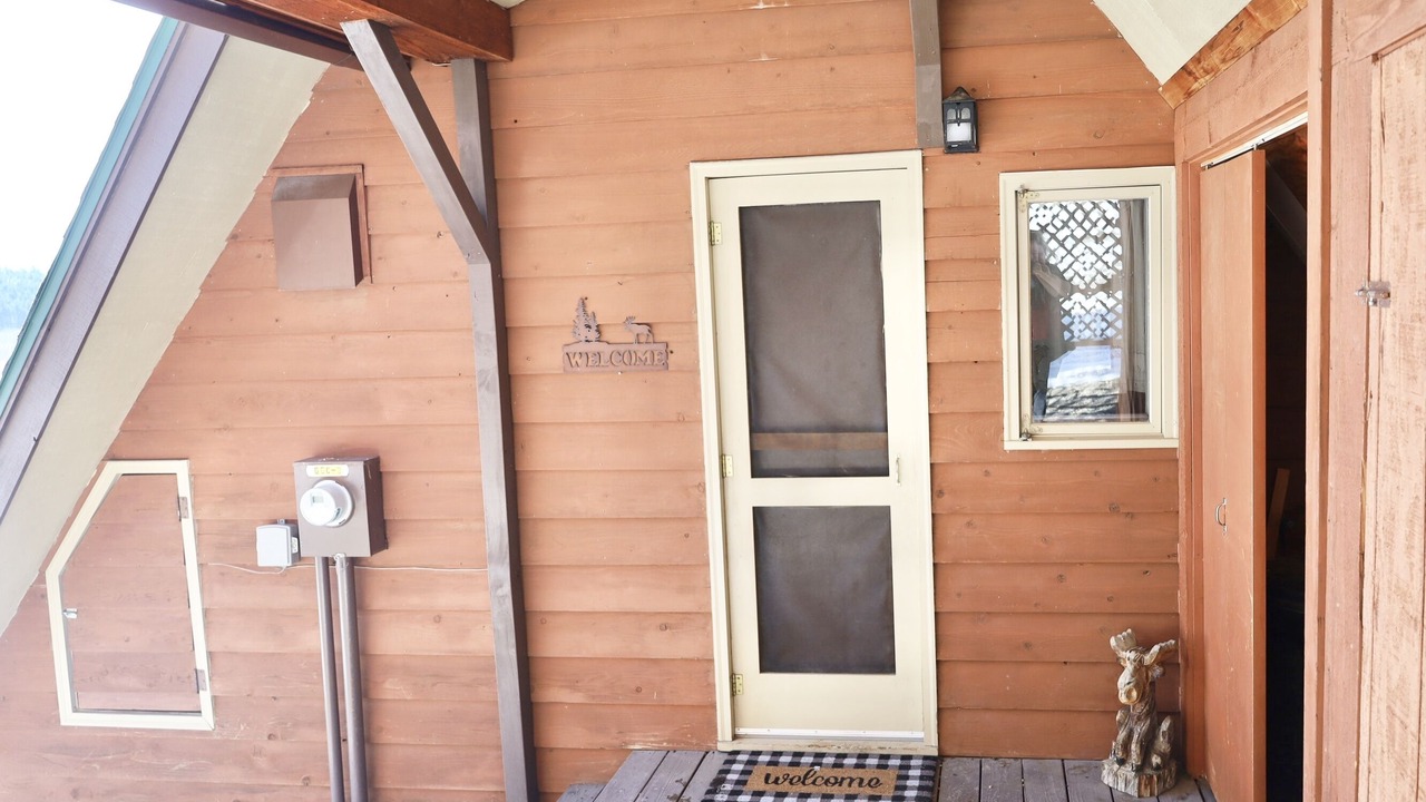 Photo of Others in Fishtail