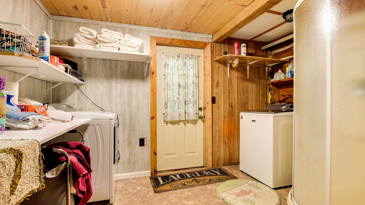 Photo of Bathroom in Hill