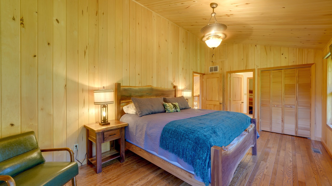 Photo of Bedroom in Edray