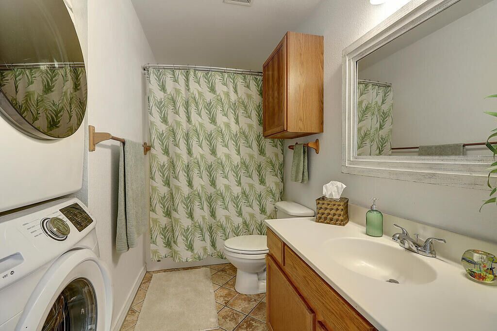 Photo of Bathroom in Flour Bluff