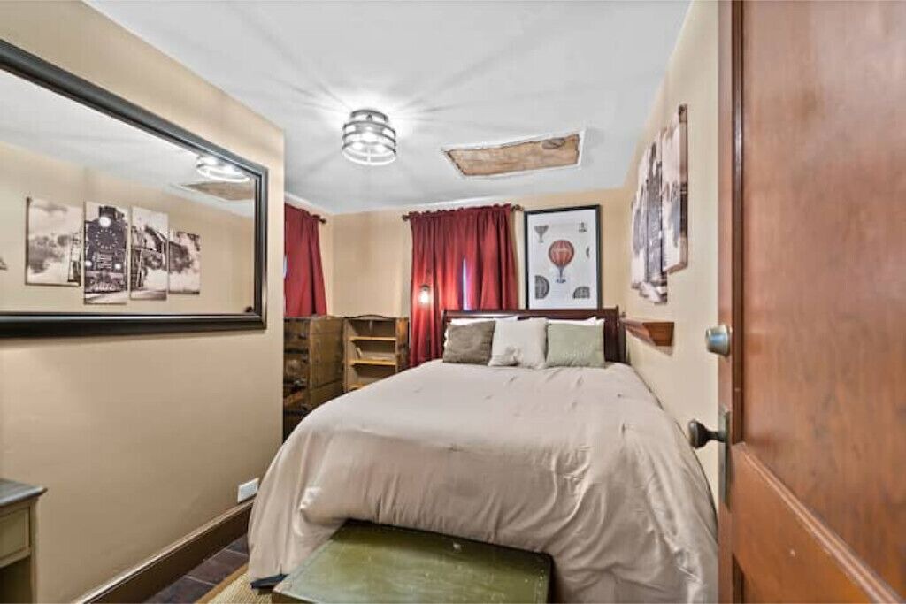 Photo of Bedroom in Johnson City