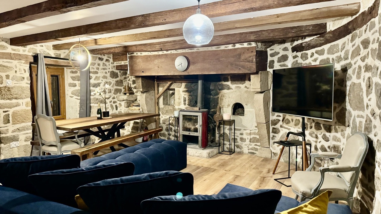 Photo of Livingroom in Antignac