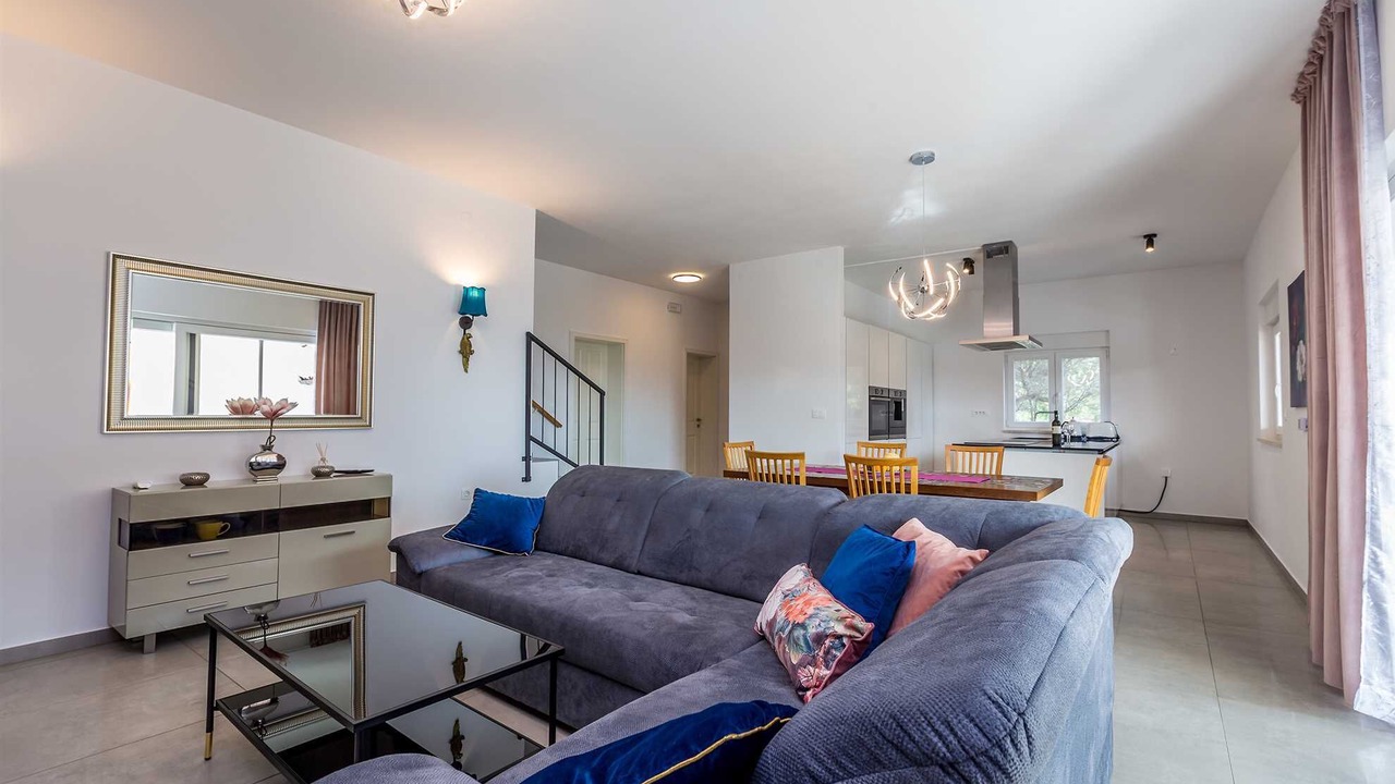 Photo of Livingroom in Risika