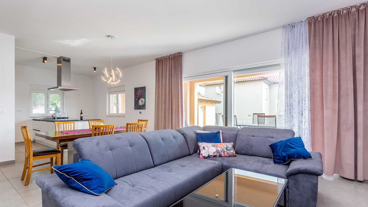 Photo of Livingroom in Risika