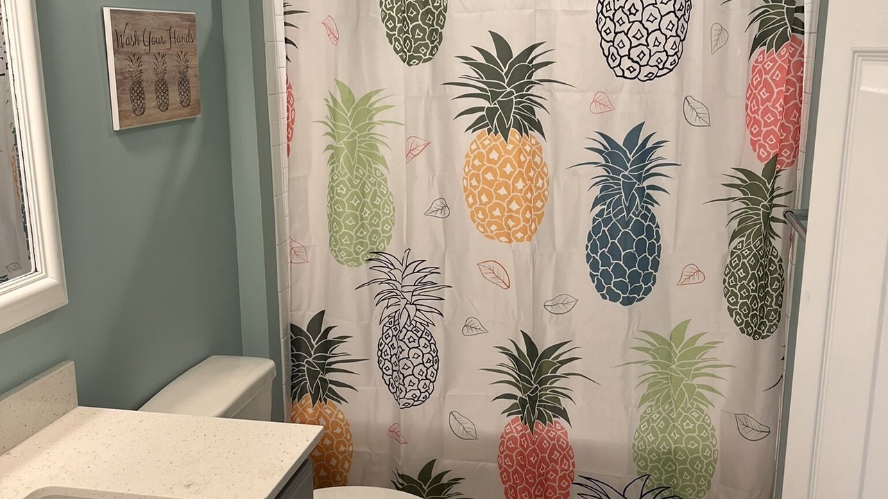 Photo of Bathroom in Cedar Neck