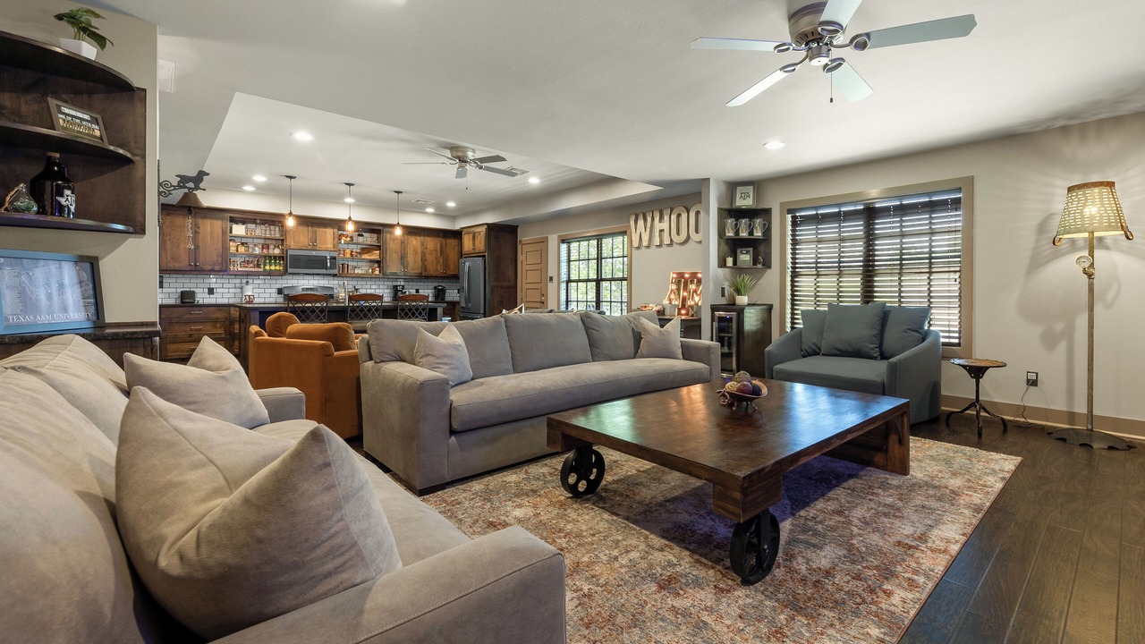 Photo of Livingroom in College Park