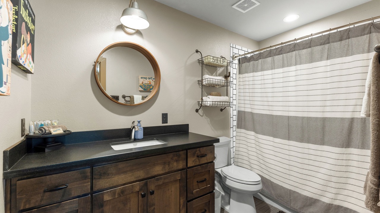 Photo of Bathroom in College Park