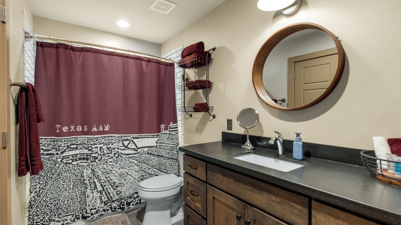 Photo of Bathroom in College Park
