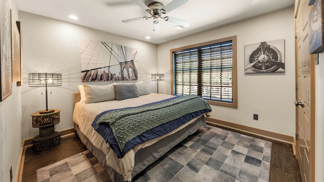 Photo of Bedroom in College Park