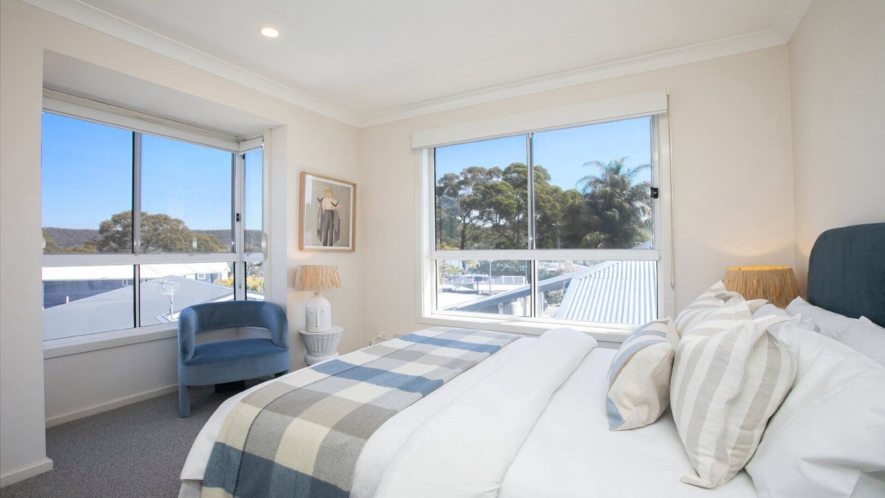 Photo of Bedroom in Point Clare