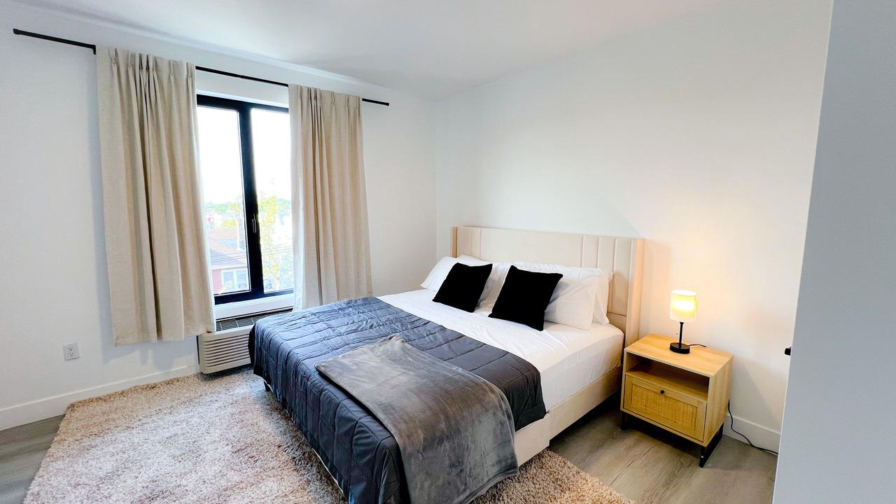 Photo of Bedroom in Elizabeth