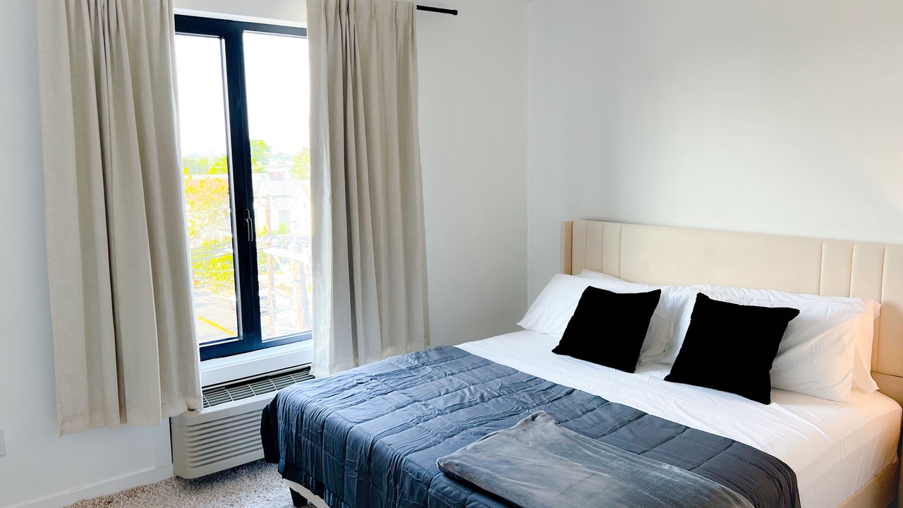 Photo of Bedroom in Elizabeth