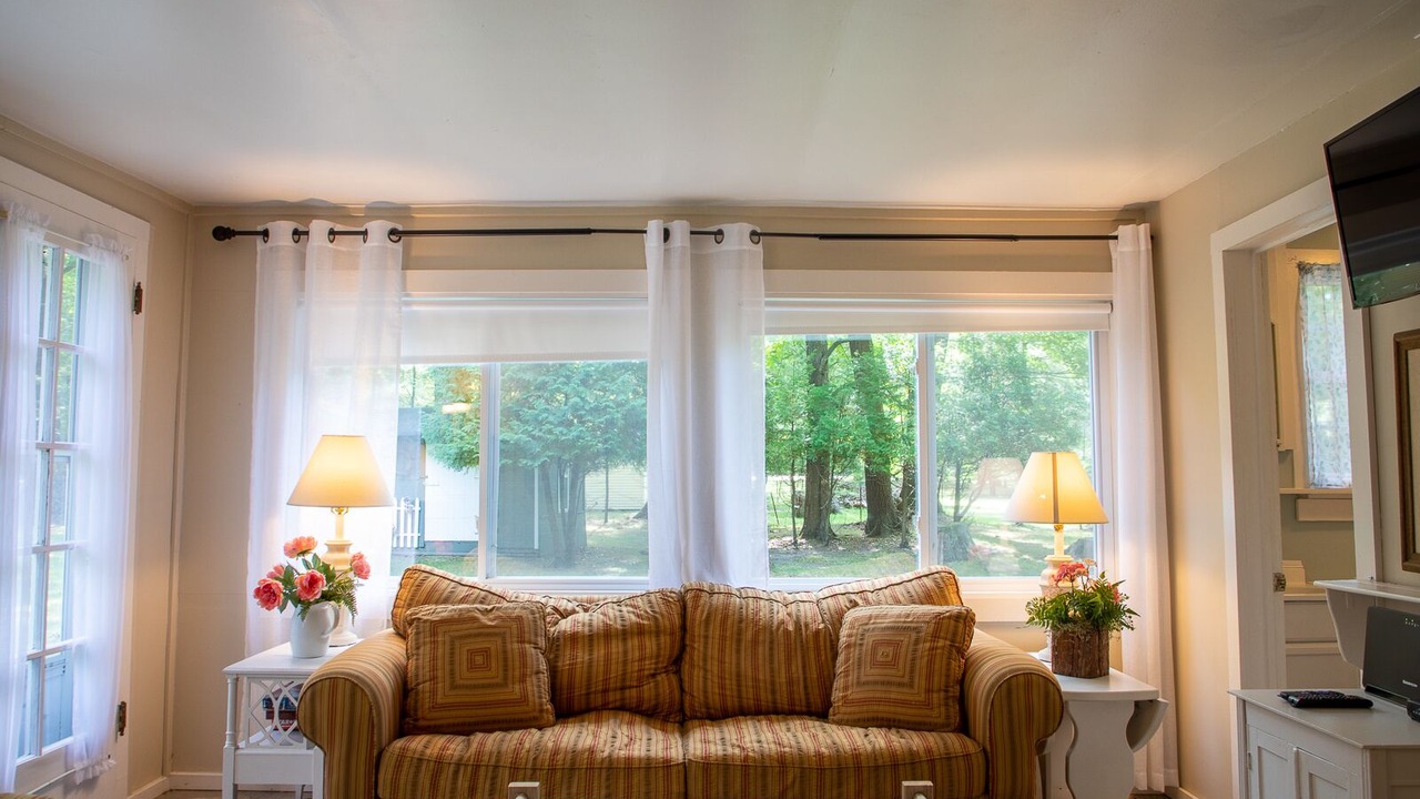Photo of Livingroom in Pentwater
