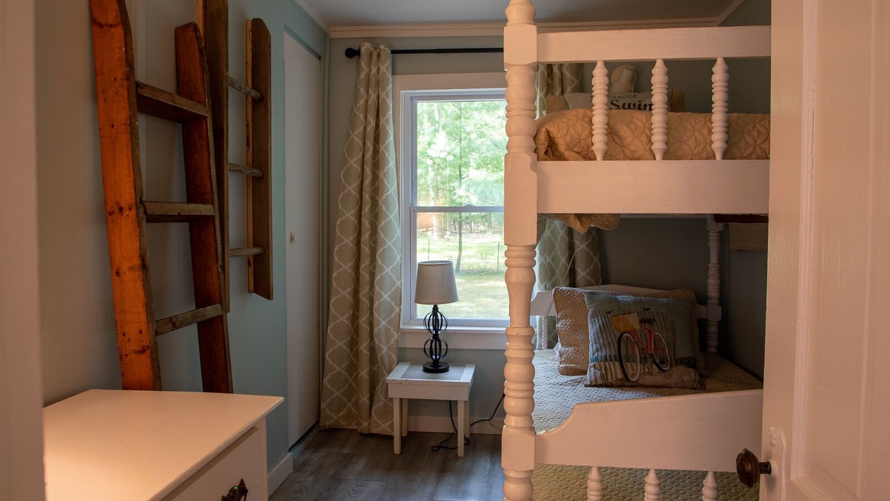 Photo of Bedroom in Pentwater