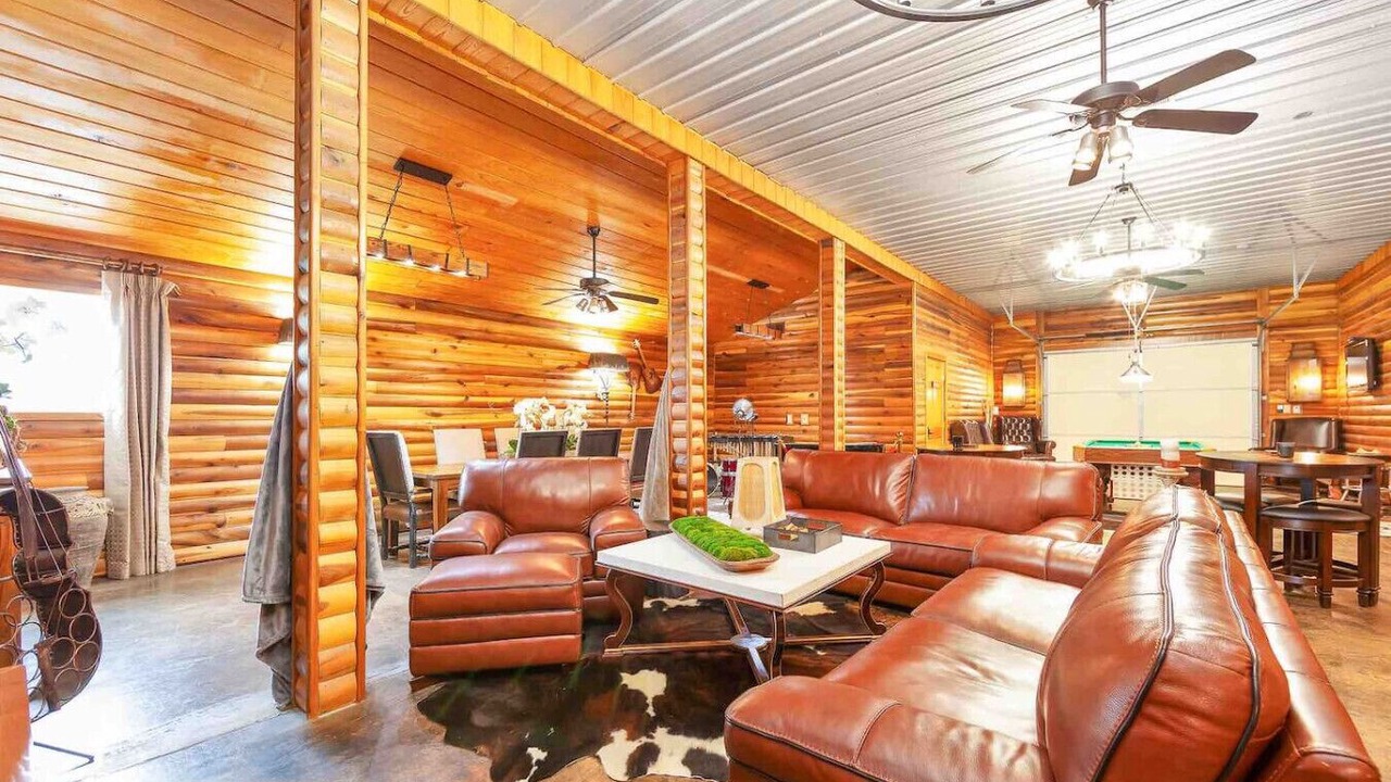 Photo of Livingroom in Mercer