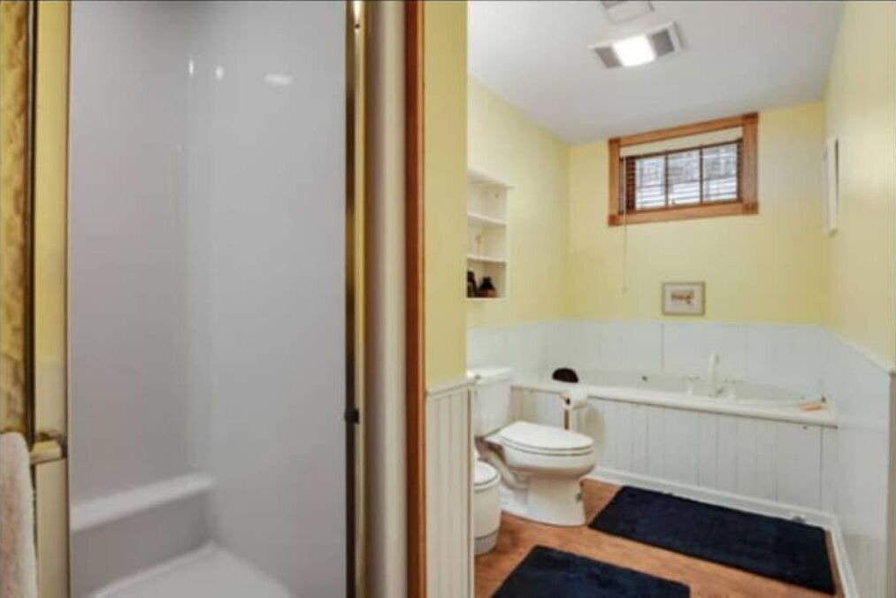 Photo of Bathroom in Harshaw