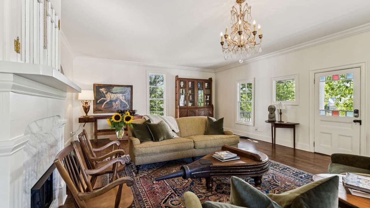 Photo of Livingroom in Leipers Fork