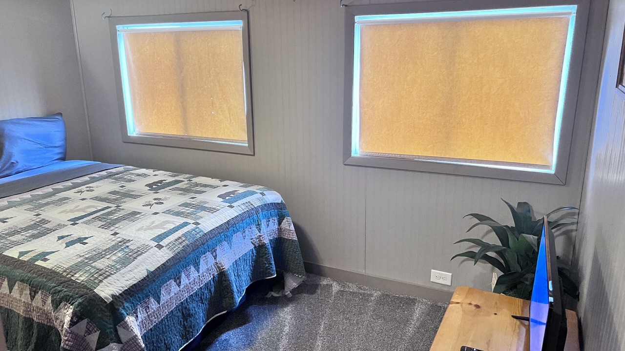 Photo of Bedroom in Lansing