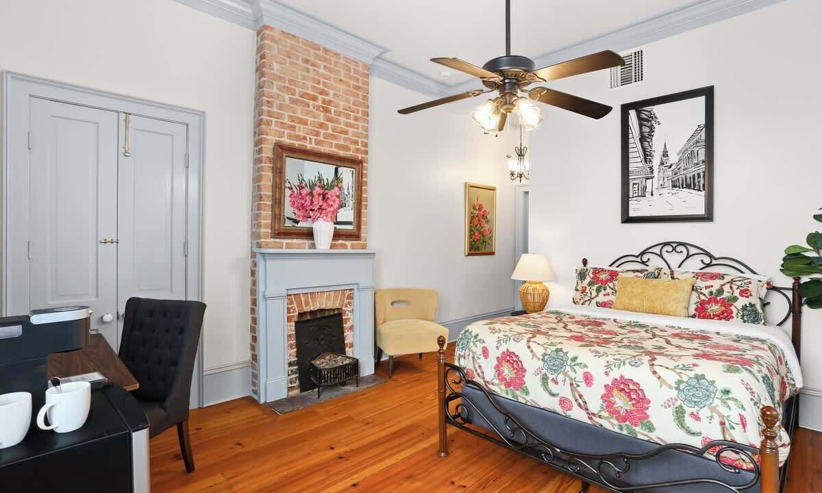 Photo of Bedroom in Faubourg Marigny