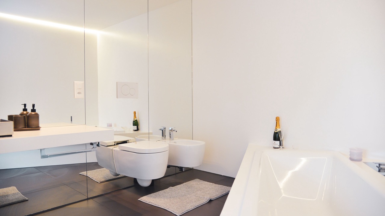 Photo of Bathroom in Melide