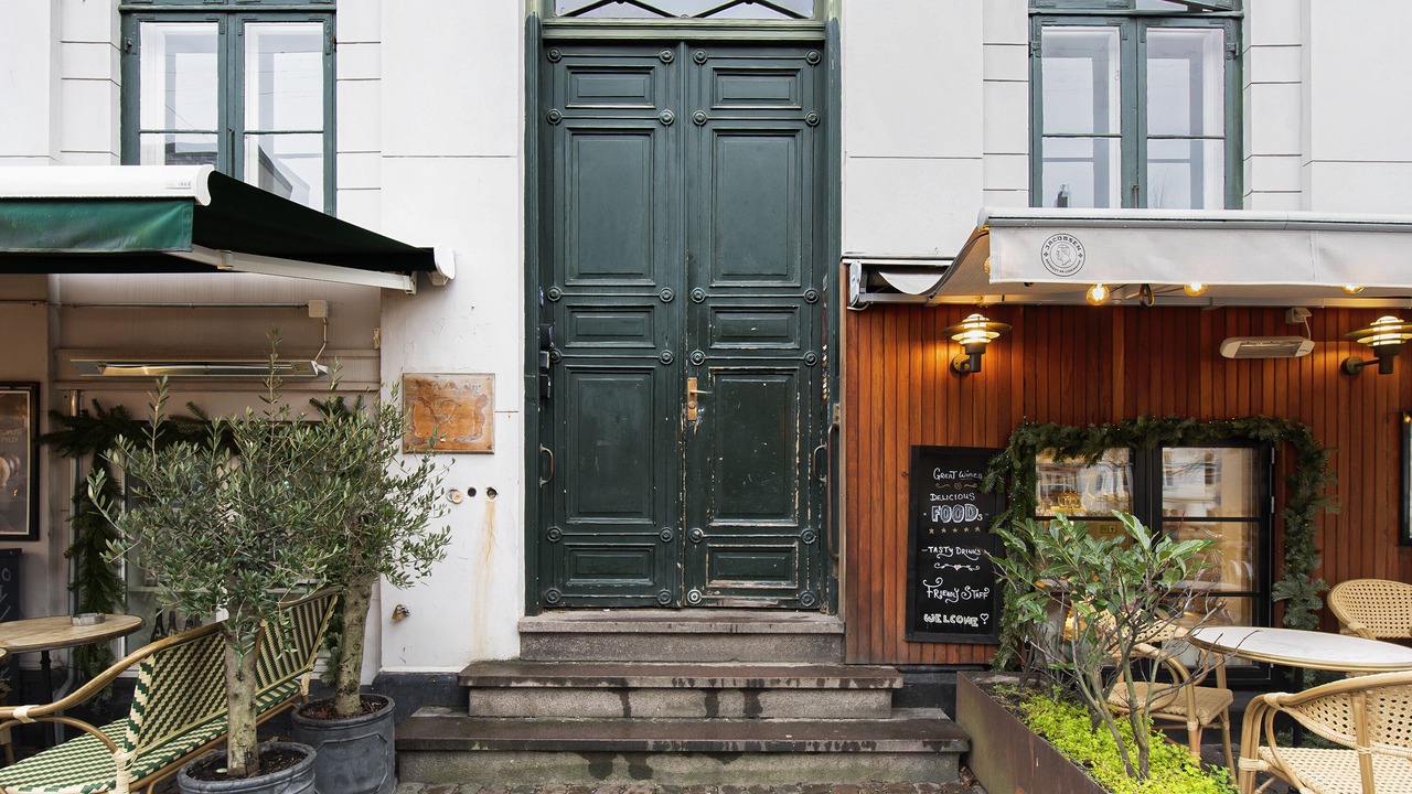 Photo of Outdoor in Nyhavn - Amalienborg