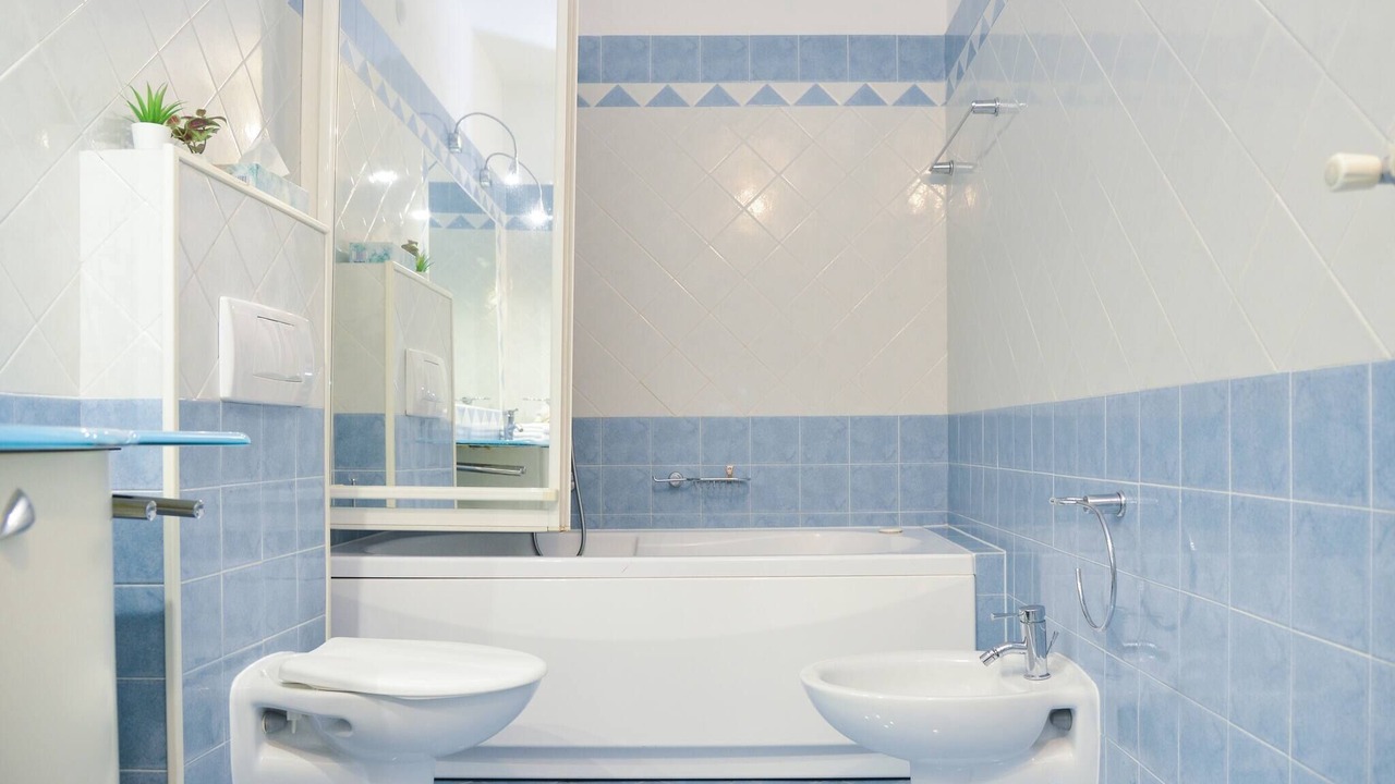 Photo of Bathroom in Melide