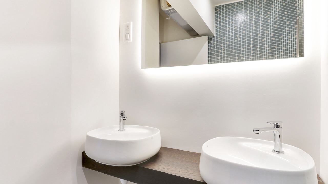 Photo of Bathroom in Quartier de la Chapelle