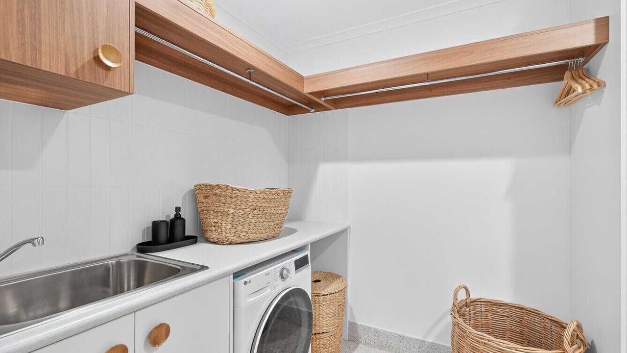 Photo of Others in Hayborough