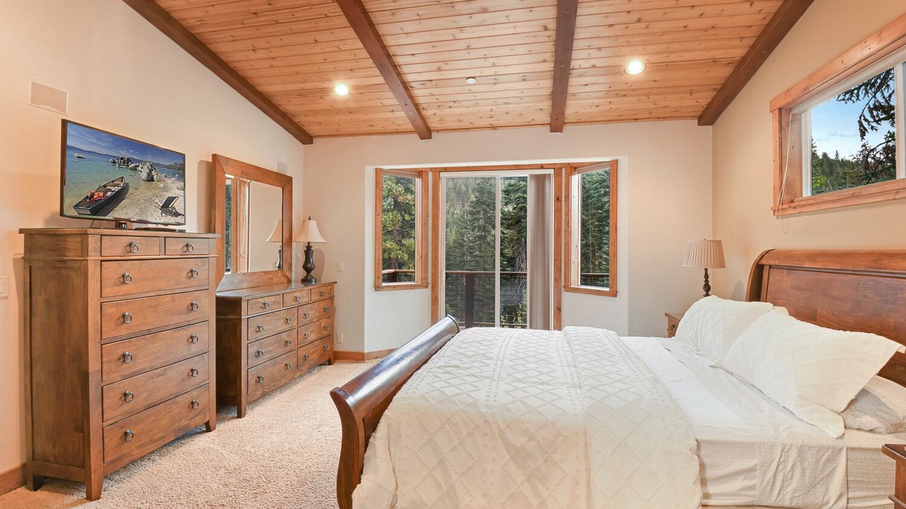 Photo of Bedroom in Kingswood Estates