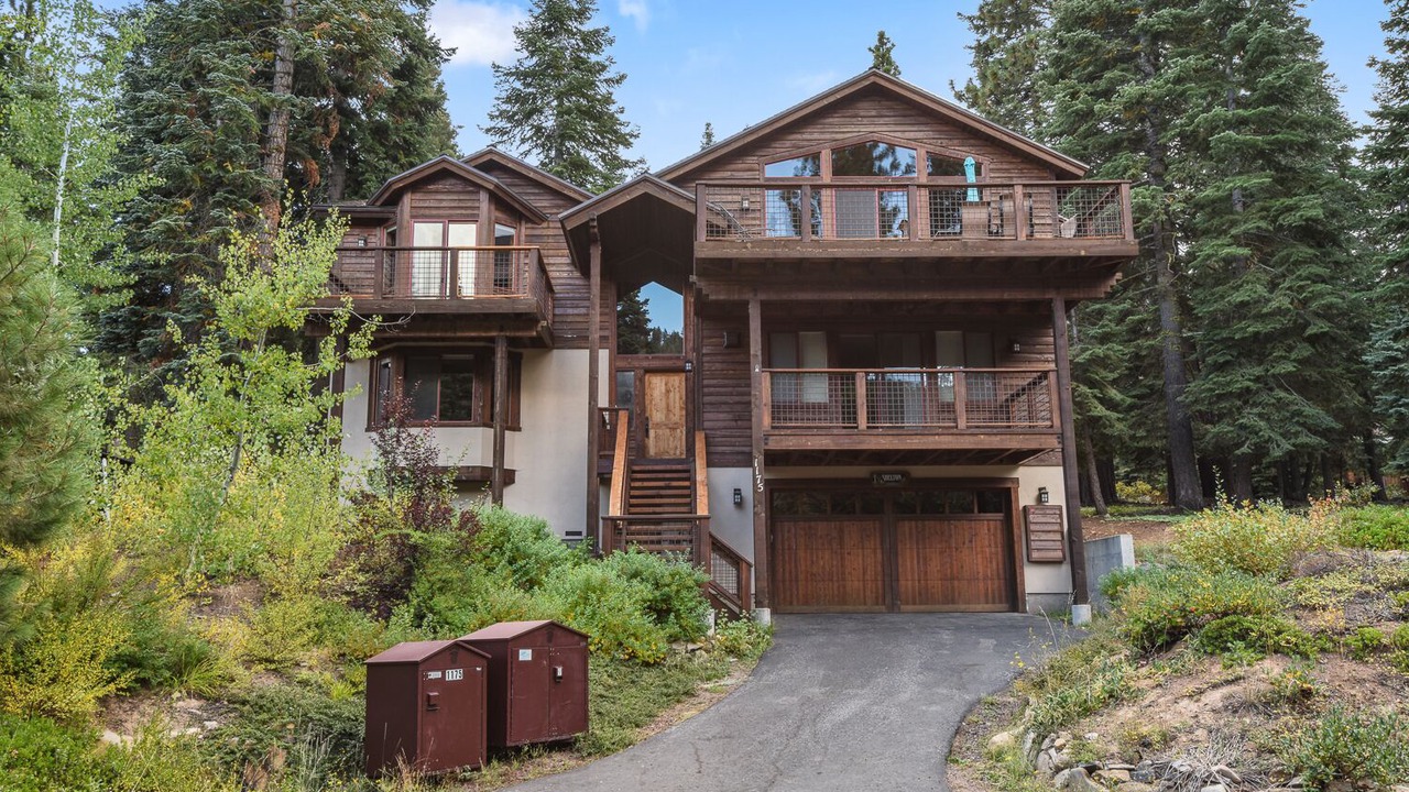 Photo of Outdoor in Kingswood Estates