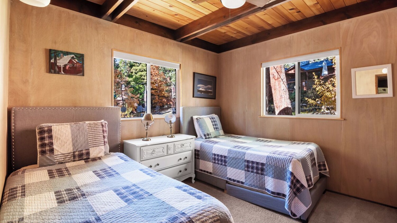 Photo of Bedroom in Carnelian Bay